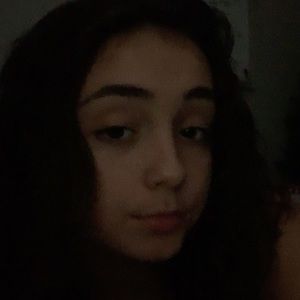 Meet your Posher, Makena